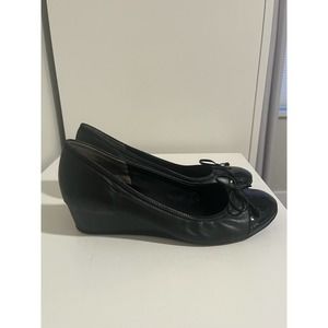 COLE HAAN Nike Air Black Elsie Wedge Patent Cap Toe & Bow Grand.Os